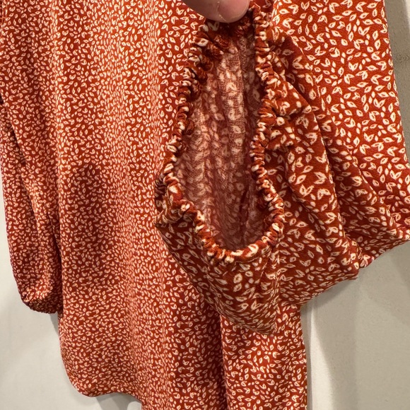 Adrianna Papell Women's Rust Floral Blouse NWOT - Picture 8 of 15